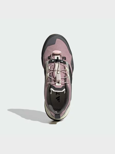 Кроссовки Adidas Terrex розовые