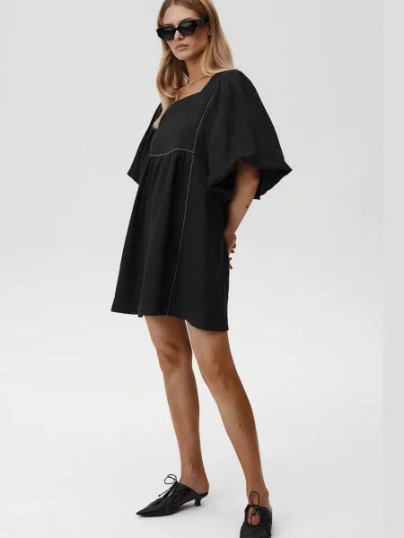 Льняна сукня Undress Code Gaia Dress mini розкльошена чорний