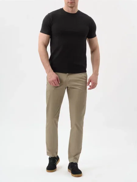 Футболка Armani Exchange чорна