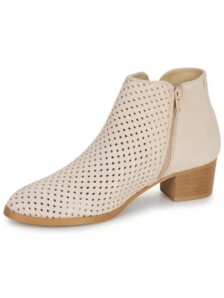 Pantofi Betty London bej