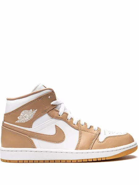 Sneakerși Jordan alb