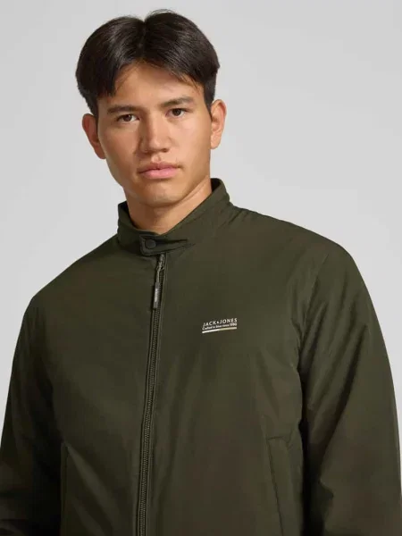 Bomberka o kroju regular fit z logo model BROOKLYN' Jack & Jones oliwkowy