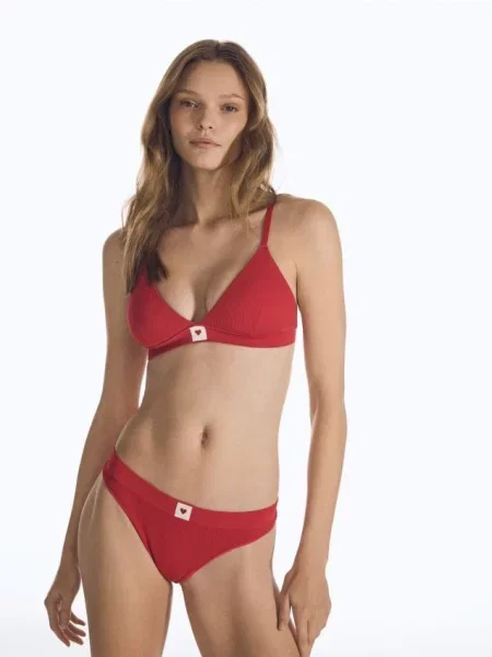 Reserved Ребристі стрінги червоний