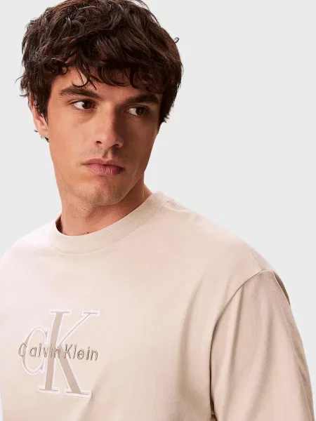 Футболка Calvin Klein Jeans бежева