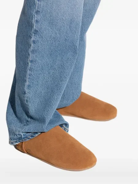 Botine Ugg din piele de căprioară maro