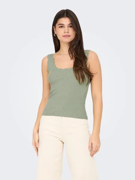 JDY Top brodat JDYNANNA pastel verde