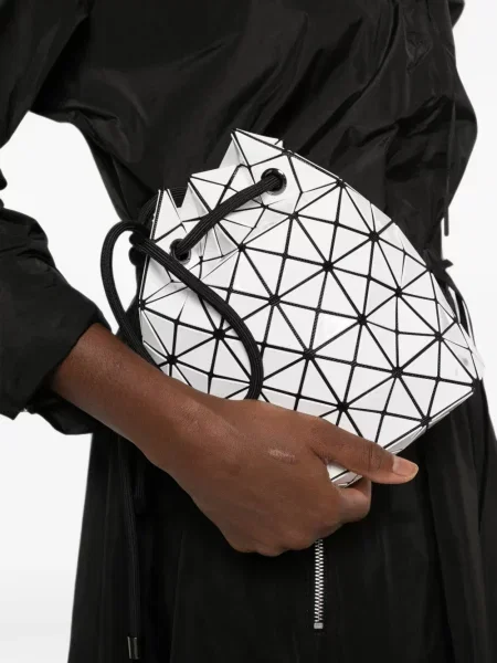 Geantă Bao Bao Issey Miyake cu imprimeu geometric alb