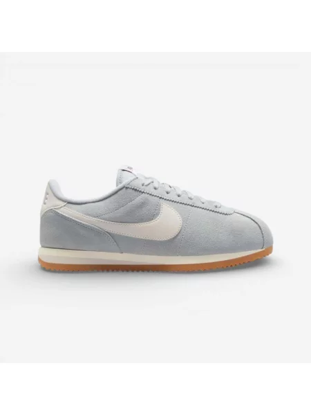 Pantofi Nike gri