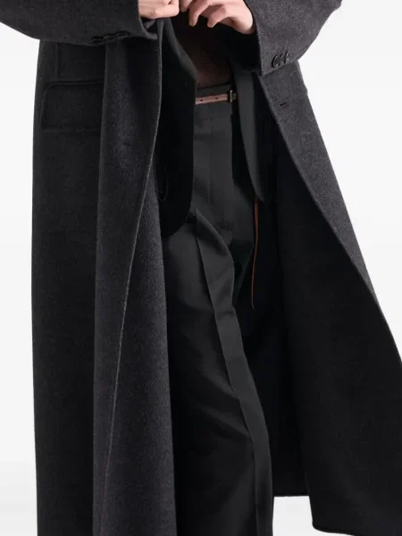 Pantaloni Prada de lână negru