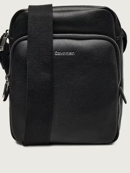 Válltáska Calvin Klein Raised Pocket Reporter fekete