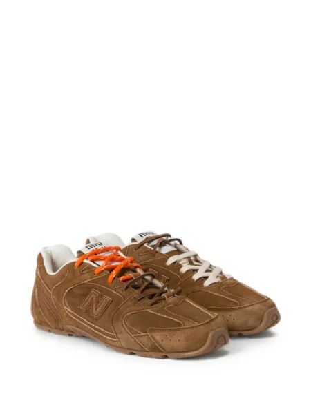 Sneakerși Miu Miu din piele de căprioară maro