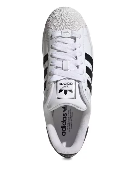 Kožené lakované tenisky Adidas Superstar bílé