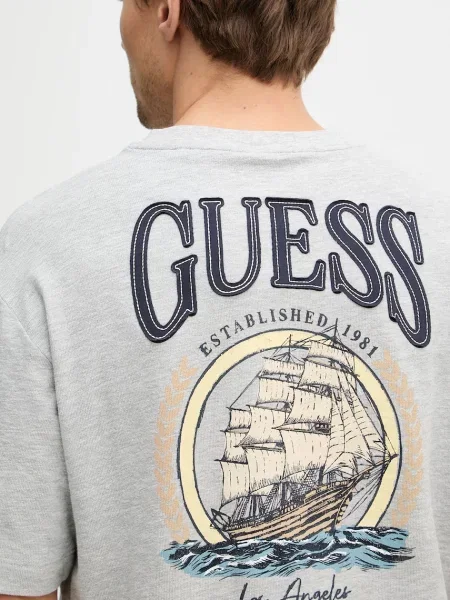 Футболка Guess