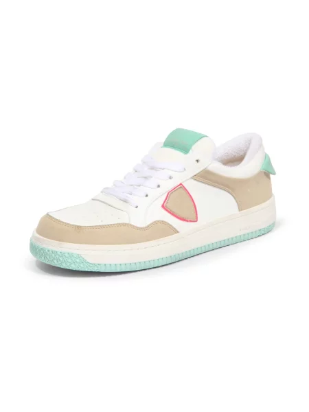 Sneakersy Philippe Model w miejskim stylu