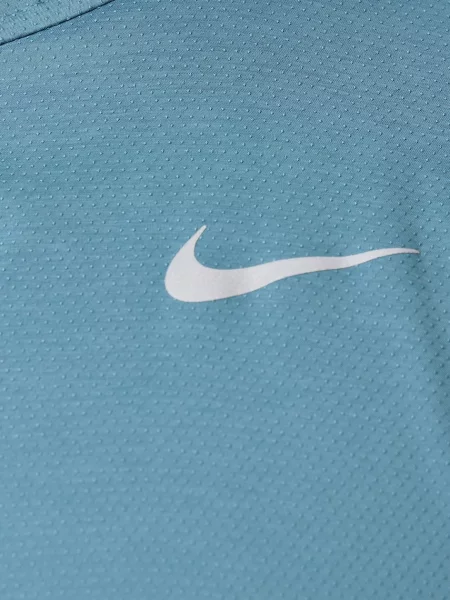 Куртка Nike для бега