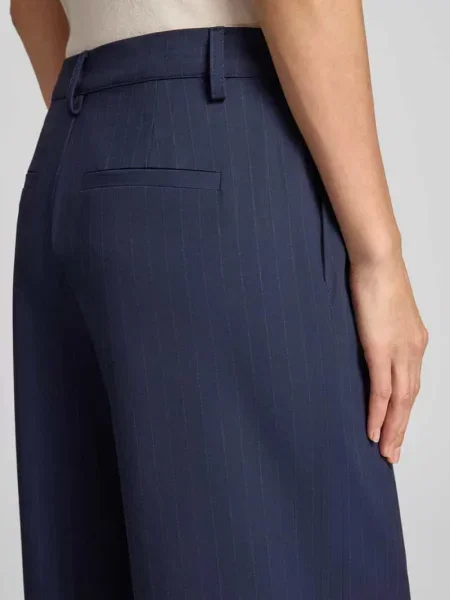 Spodnie materiałowe z francuskimi wpuszczanymi model Lana' My Essential Wardrobe granatowe