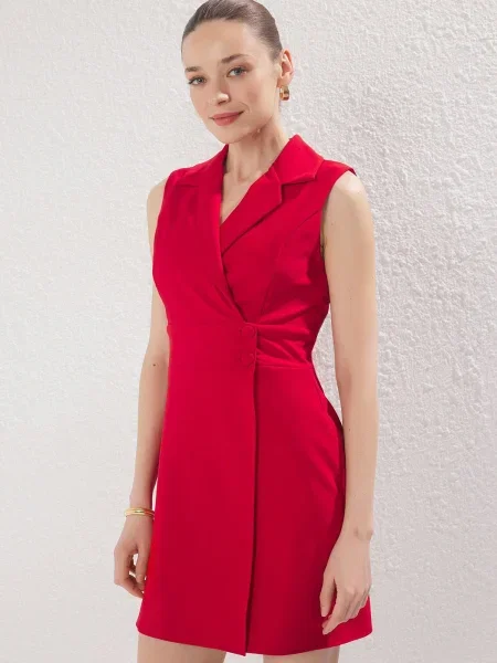 Trendyol Rochie intens roșu