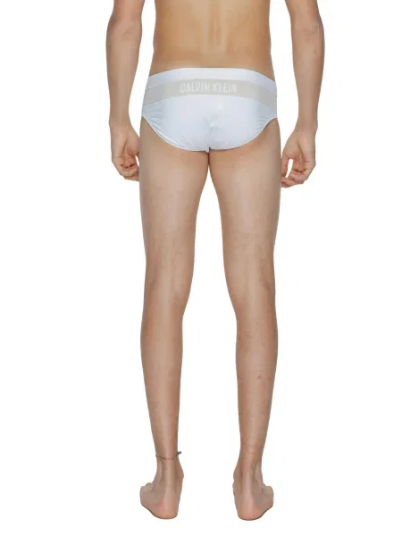 Костюм Calvin Klein бяло