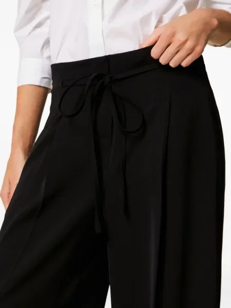 Pantaloni Twinset plisate negru