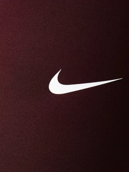 Леггинсы Nike