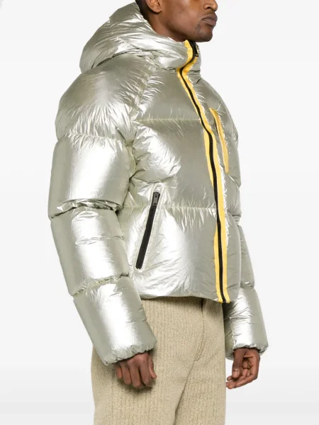 Geacă cu puf Givenchy cu glugă