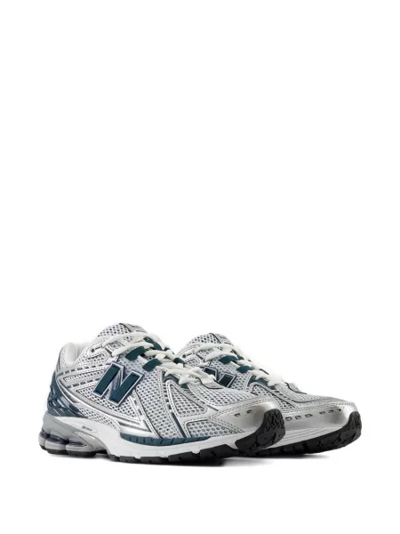 Sneakerși New Balance din piele de căprioară gri