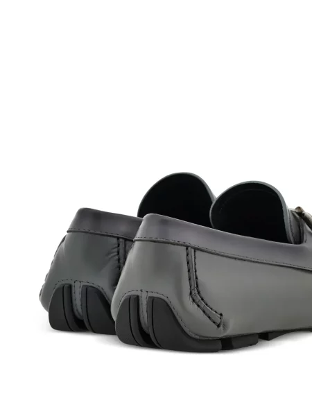 Pantofi loafer Ferragamo din piele gri