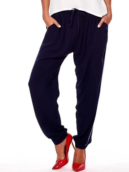 Pantaloni sport Fashionhunters negru