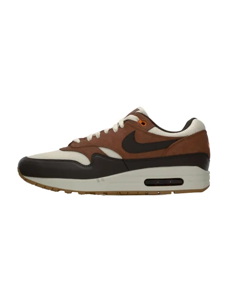 Nike Sportswear Nízke tenisky AIR MAX 1 ESS karamelová / oranžová / čierna biela