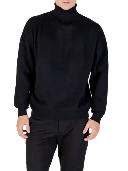 Pulover Antony Morato cu guler înalt negru