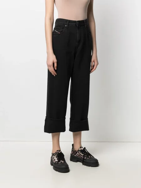 Decupat blugi cu picior larg Diesel negru