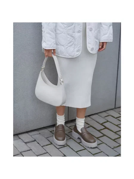 Лофери шкіряні Estro коричневі