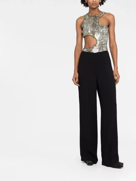 Kelnės Stella Mccartney įsiliepsnojo juoda
