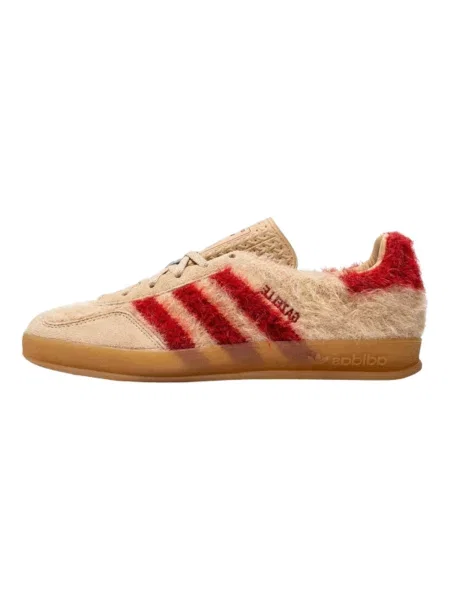 Pantofi Adidas bej