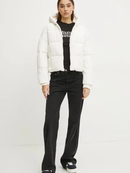Tommy Jeans Tričko Essential čierna