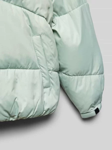 Kurtka pikowana z naszywką z logo Calvin Klein Jeans zielona