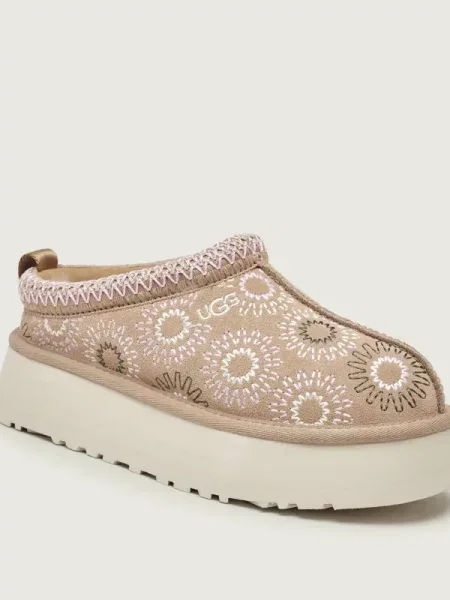 UGG Căptușite mules încălțăminte W TAZZ SUN | piele întoarsă zamsz | cu adaos de lână bej
