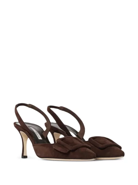 Bateliai Manolo Blahnik su sagtimis ruda