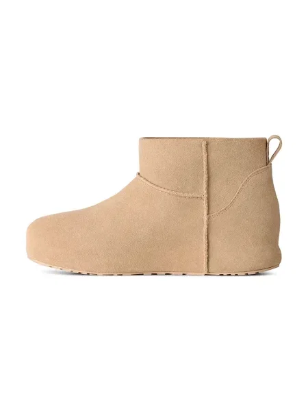 Замшевые классические сапоги Ugg