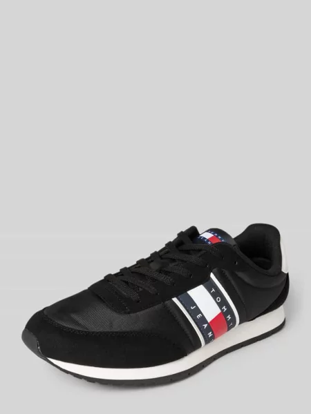 Sneakersy o niskim kroju z wytłaczanym logo model CLASSIC RUNNER' Tommy Jeans czarne