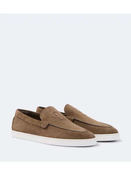 Pantofi loafer Christian Louboutin din piele de căprioară bej