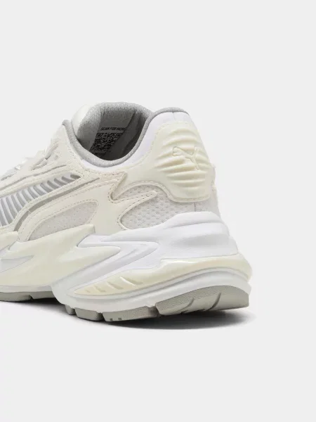 Повседневные кроссовки Puma белые