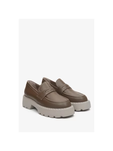 Лофери шкіряні Estro коричневі