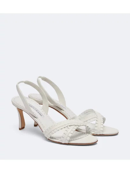 Sandale Manolo Blahnik din piele slingback alb