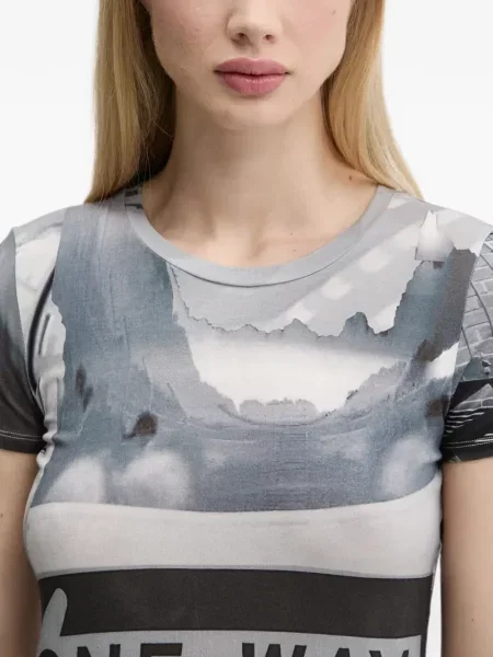 Scurt tricou Desigual cu imagine gri