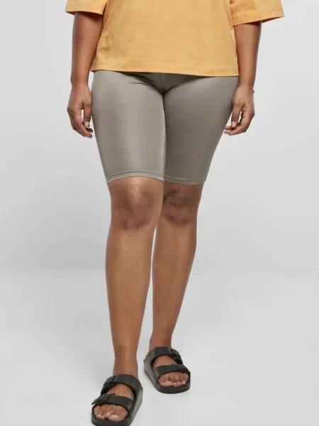 Pantaloni scurți Urban Classics din piele maro