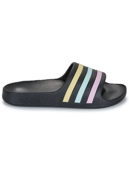 Šľapky Adidas čierna