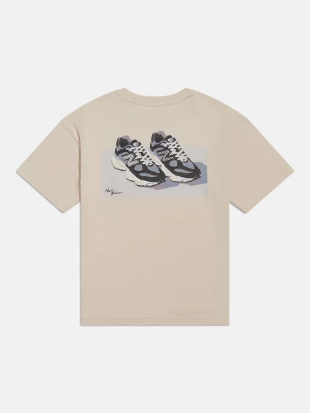 Детская футболка New Balance бежевая