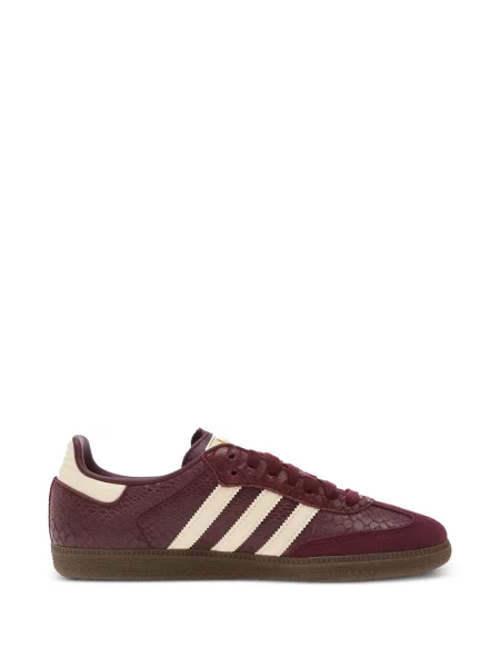 Trčanje majica Adidas s autogramom perforacija crna