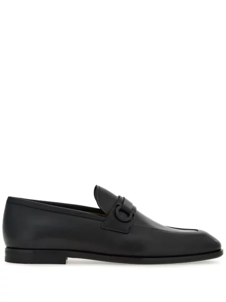 Pantofi loafer Ferragamo din piele cu cataramă negru